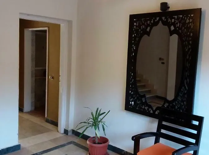 Otel El Manzil *